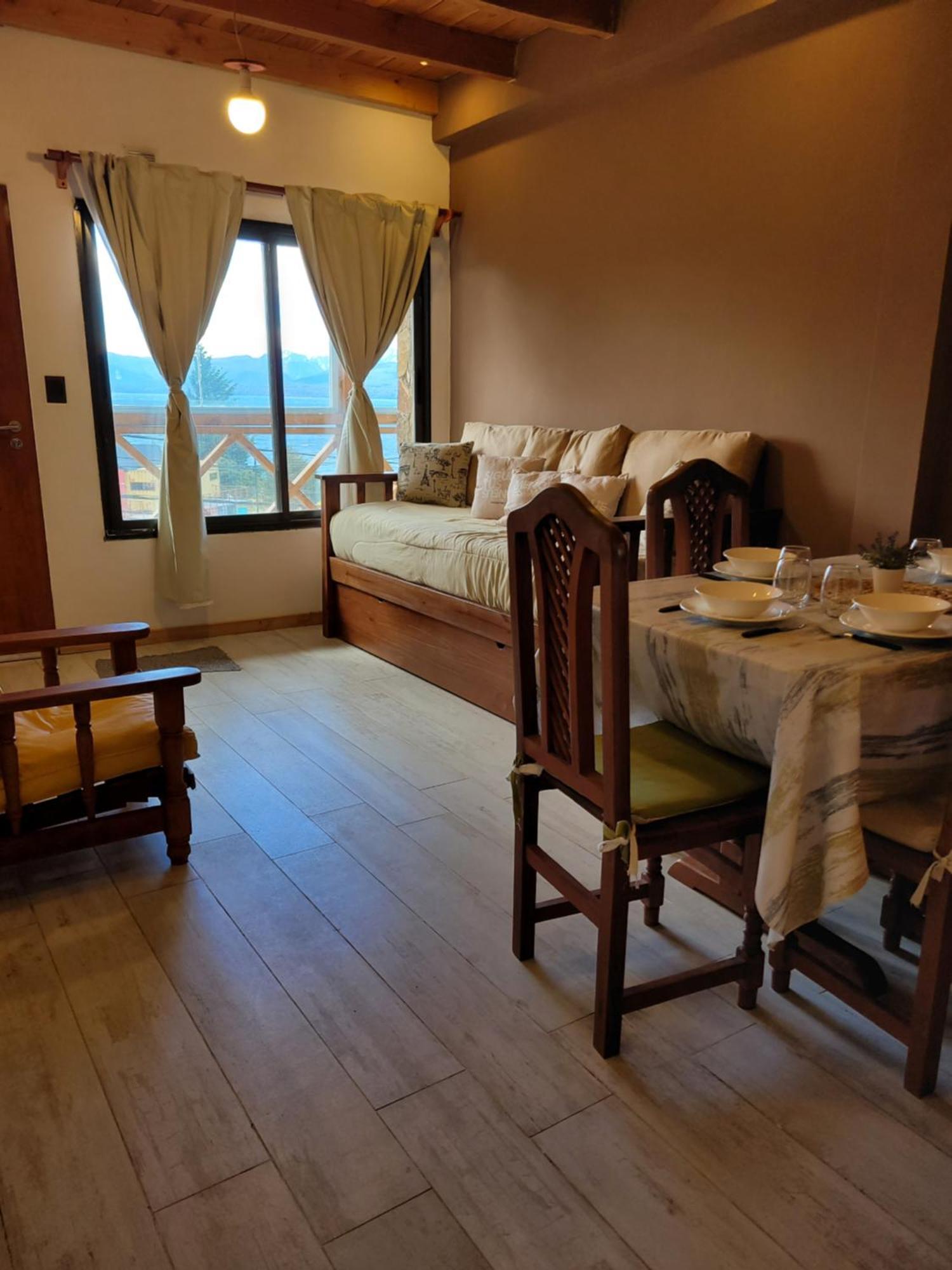 Dpto Tipo Cabana Con Vista Al Lago Apartment San Carlos de Bariloche Luaran gambar