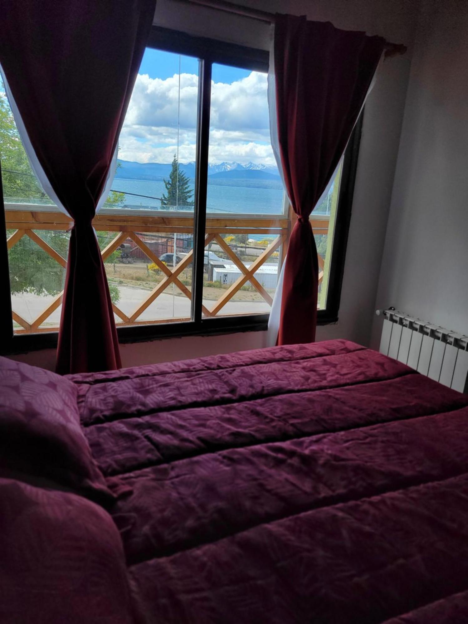 Dpto Tipo Cabana Con Vista Al Lago Apartment San Carlos de Bariloche Luaran gambar