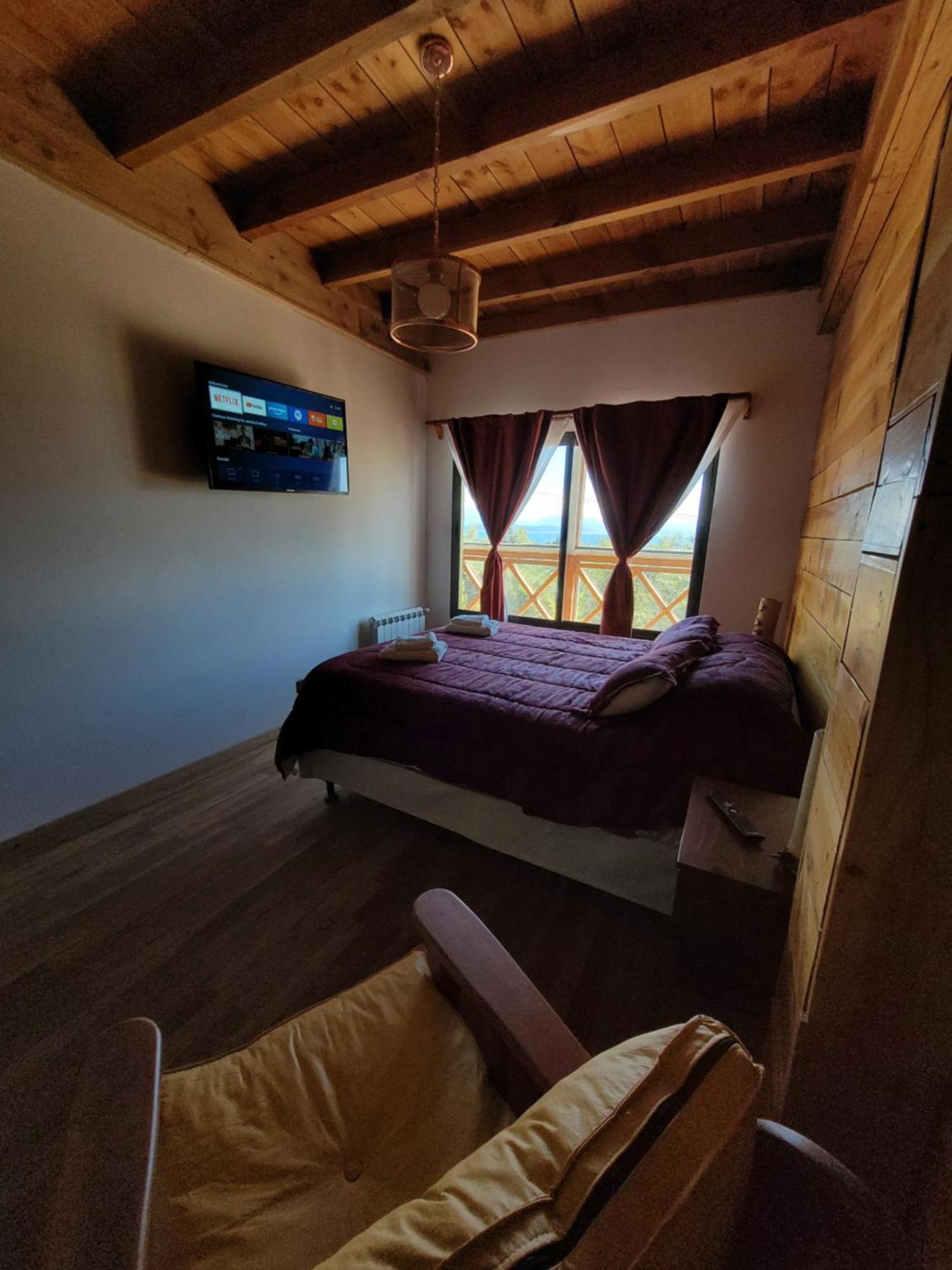 Dpto Tipo Cabana Con Vista Al Lago Apartment San Carlos de Bariloche Luaran gambar